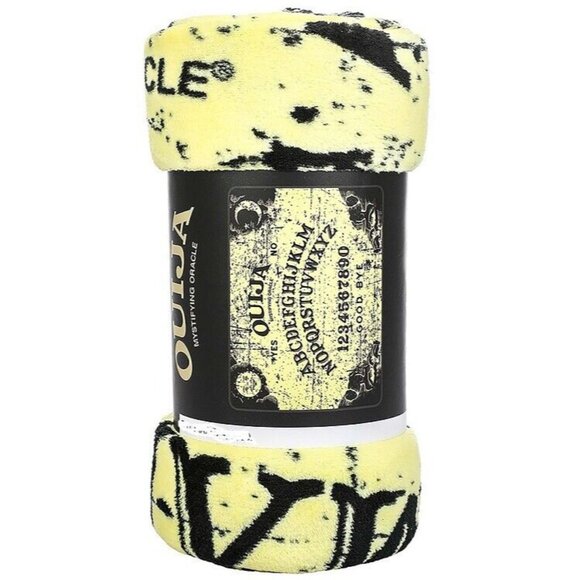 New Ouija Board Game Fleece Throw Blanket Gift Soft NIP Spirit Hunt Occult Rare - Picture 2 of 3